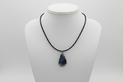 Sodalite Necklace : The Stone Of Deep Calm