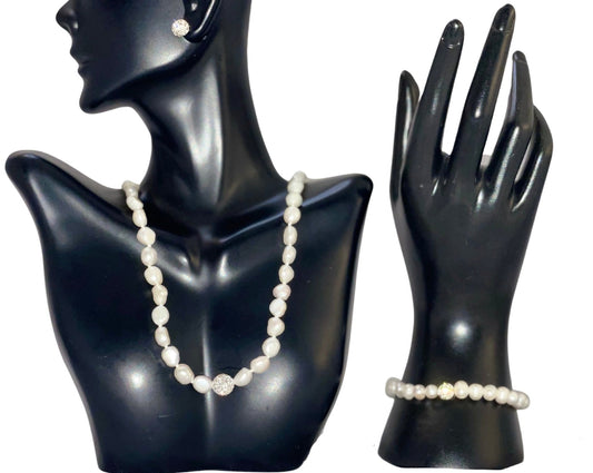 Pearly - E-monaejewels "LLC"