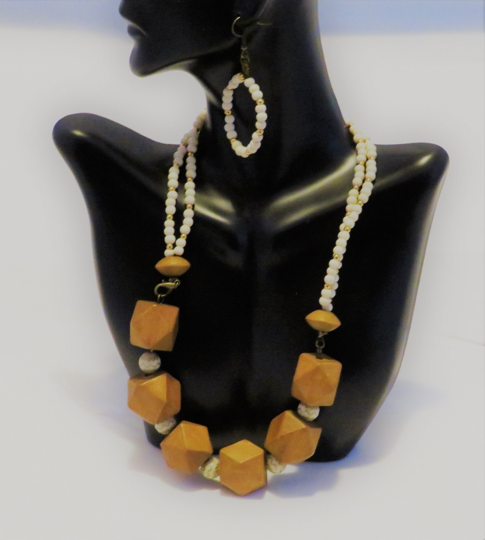 Rubix - E-monaejewels "LLC"